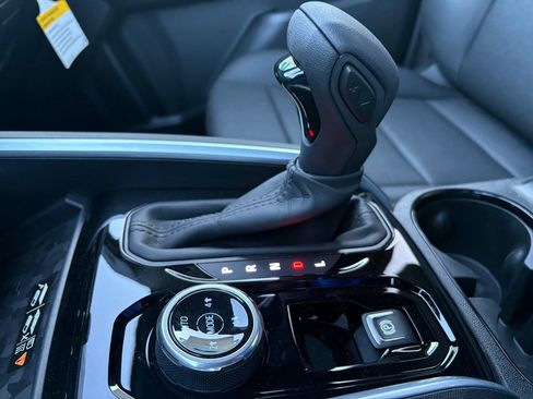 New 2026 Chevrolet Colorado Trail Boss AWD/4WD image 19