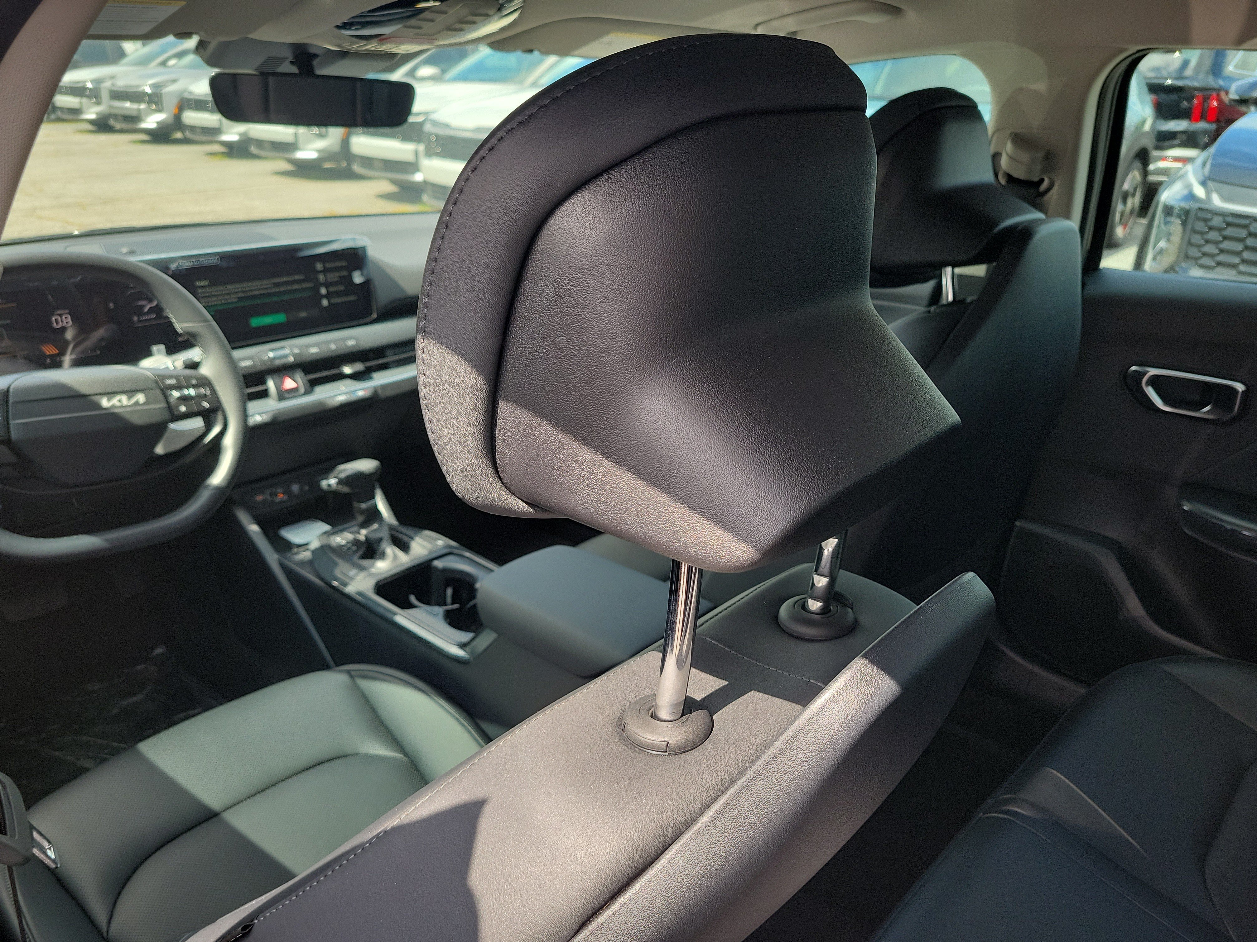 New 2026 Kia K4 EX FWD image 12