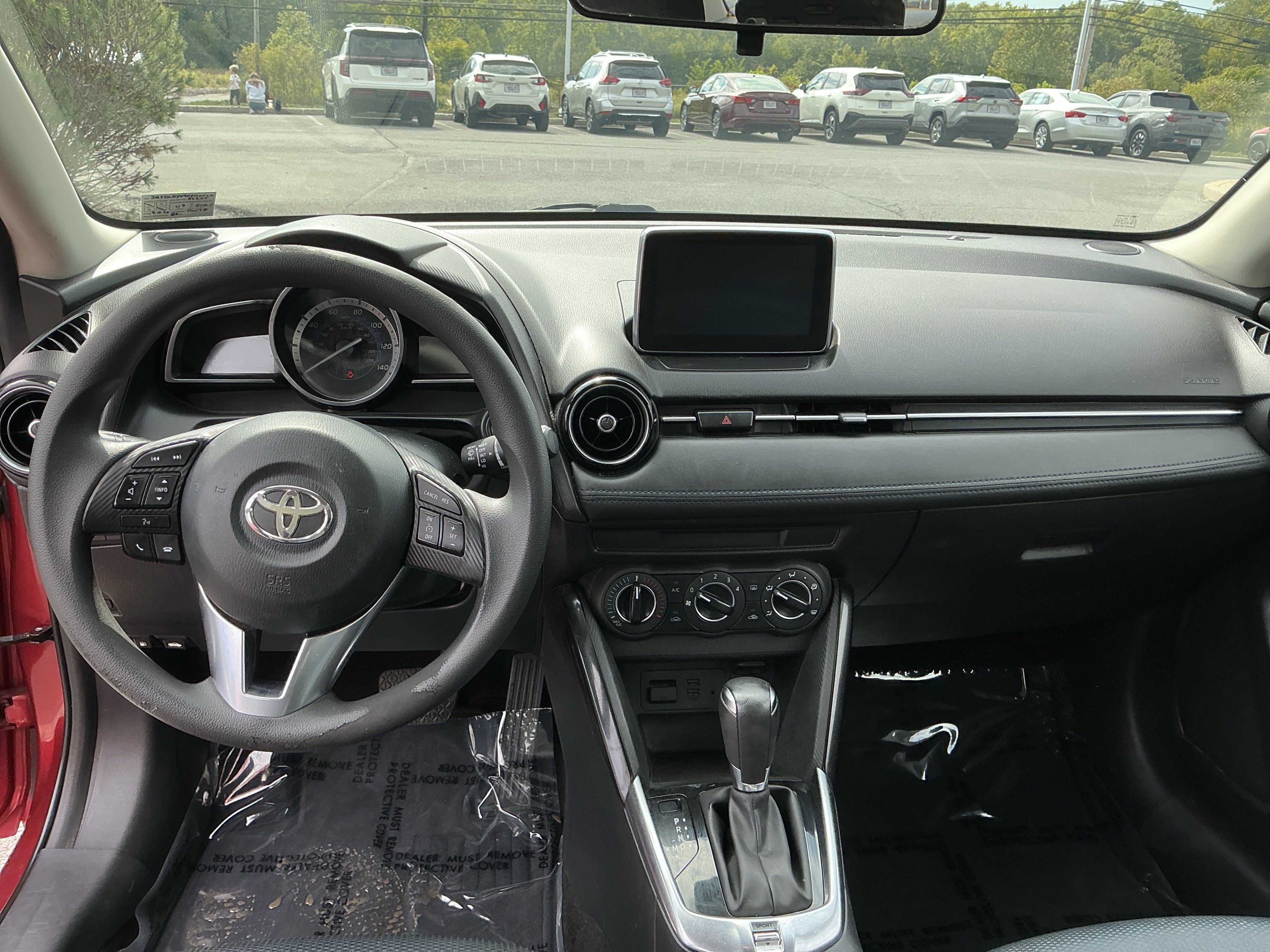 Used 2017 Toyota Yaris iA FWD image 11