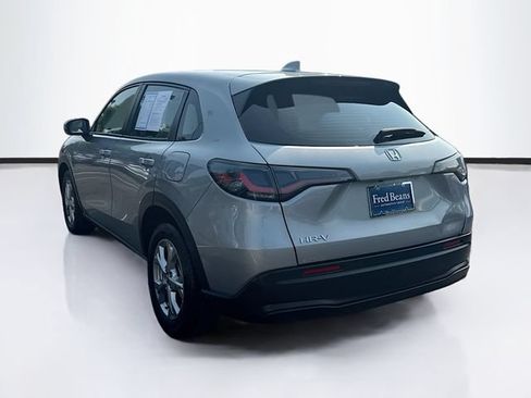 Certified 2025 Honda HR-V LX image 6