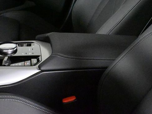 Used 2025 BMW X3 xDrive30i w/ Premium Package image 25