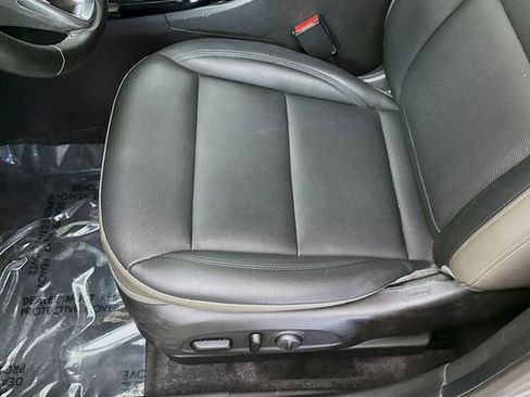 Used 2024 Chevrolet Trax ACTIV w/ Driver Confidence Package FWD image 21