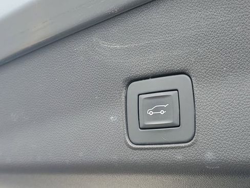 Certified 2023 Chevrolet TrailBlazer ACTIV w/ Sun and Liftgate Package FWD image 8