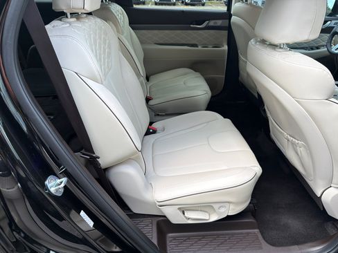 Used 2020 Hyundai Palisade Limited FWD image 16