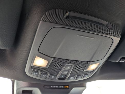 Certified 2024 Ford Expedition Platinum image 27