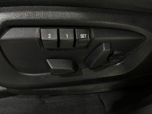 Used 2019 BMW X6 xDrive35i w/ Executive Package image 18