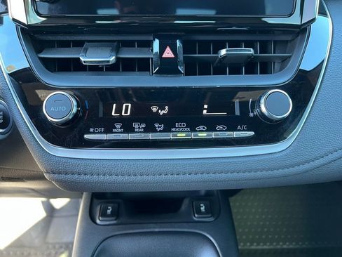 Used 2023 Toyota Corolla XSE image 21