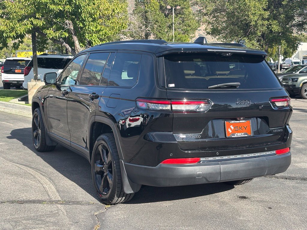 Used 2023 Jeep Grand Cherokee L Limited w/ Luxury Tech Group II AWD/4WD image 10