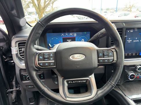 Certified 2025 Ford F350 Platinum image 23