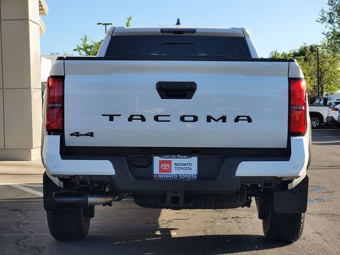 New 2026 Toyota Tacoma TRD Off-Road AWD/4WD image 5