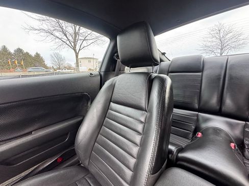 Used 2006 Ford Mustang GT image 31