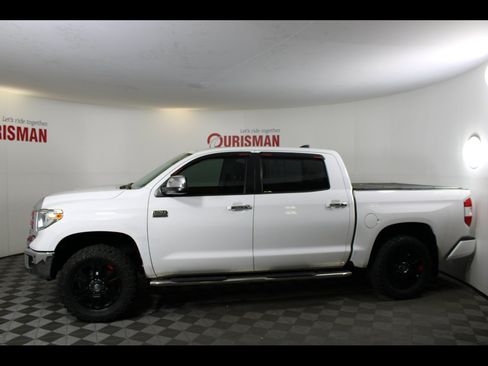 Used 2020 Toyota Tundra 1794 Edition AWD/4WD image 5