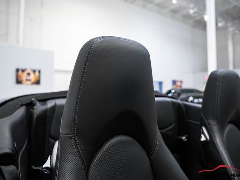 Used 2010 Porsche 911 Turbo image 59