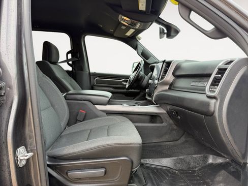 Used 2021 RAM 1500 Big Horn image 16
