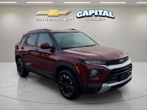 Used 2023 Chevrolet TrailBlazer LT w/ Convenience Package AWD/4WD image 7