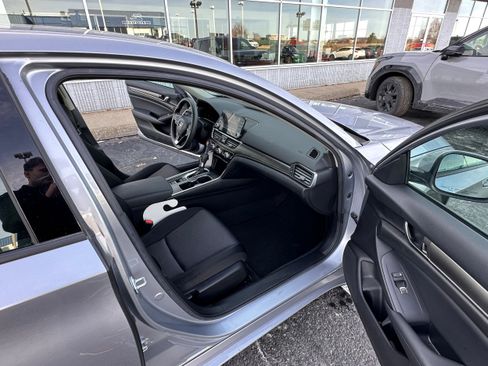 Used 2021 Honda Accord LX image 15