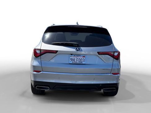 Used 2023 Acura MDX SH-AWD w/ Advance Package image 4
