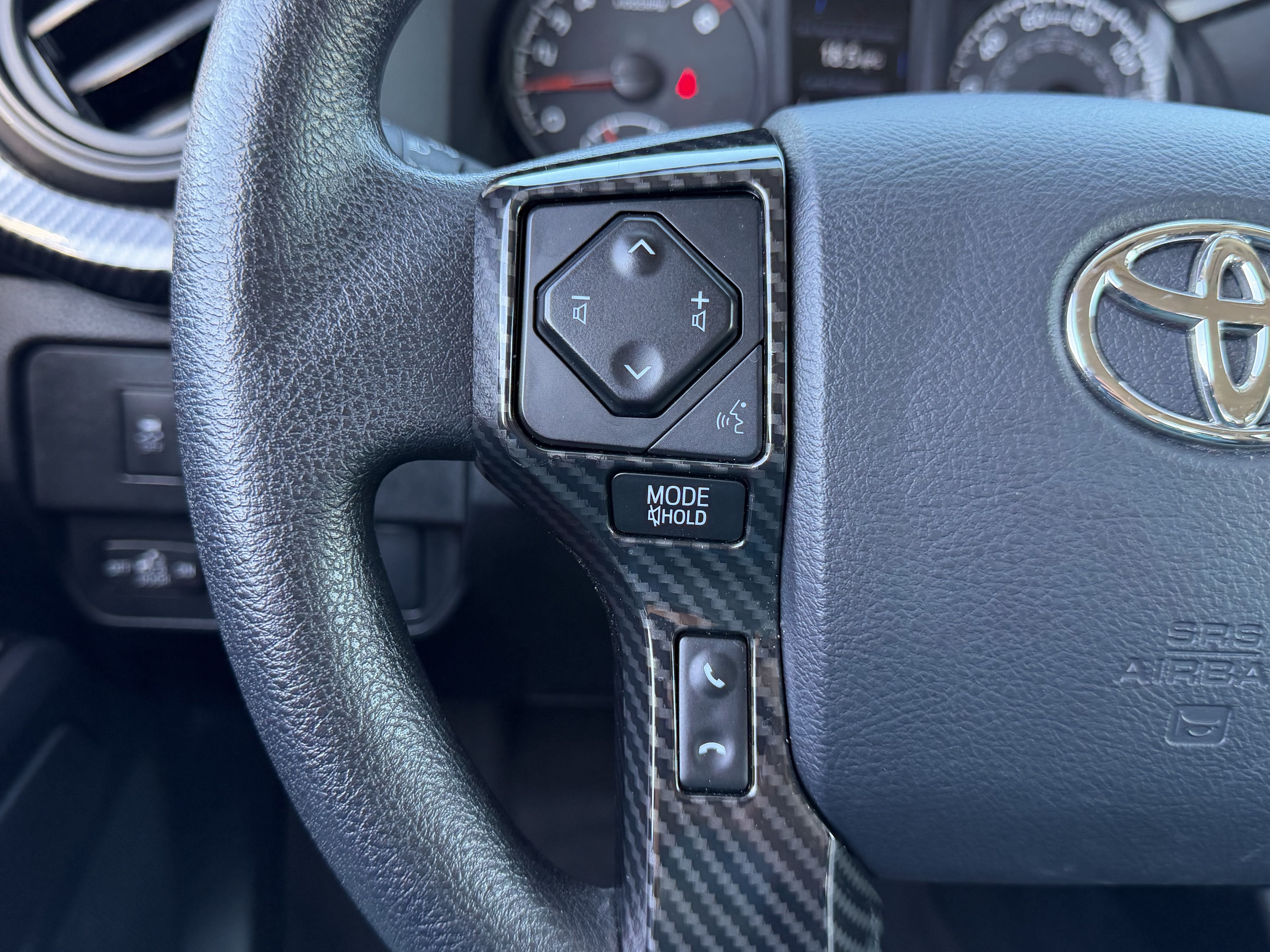 Certified 2023 Toyota Tacoma SR AWD/4WD image 24