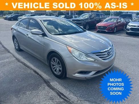 Used 2011 Hyundai Sonata GLS FWD image 4