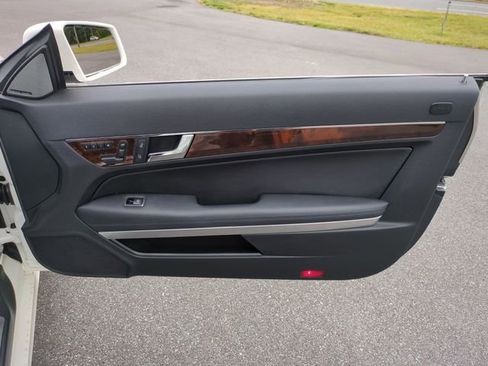 Used 2013 Mercedes-Benz E 350 Cabriolet image 32
