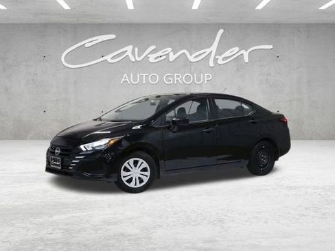 Certified 2025 Nissan Versa S w/ Trunk Package image 1