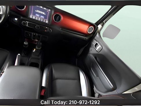 Used 2020 Jeep Gladiator Rubicon AWD/4WD image 11