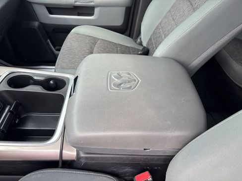 Used 2018 RAM 2500 Big Horn AWD/4WD image 30