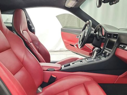 Used 2014 Porsche 911 Turbo S image 25