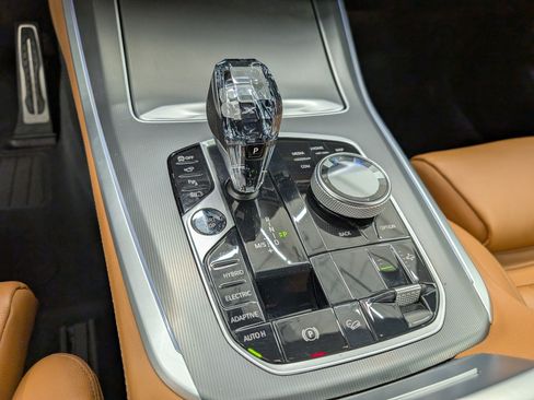 Used 2022 BMW X5 xDrive45e w/ M Sport Package image 19