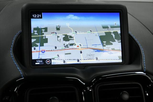 Used 2021 Aston Martin V8 Vantage Roadster RWD image 44