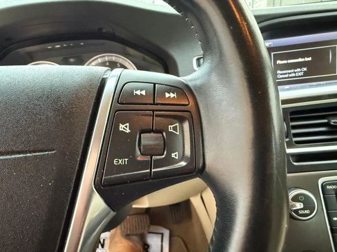 Used 2012 Volvo S60 T5 FWD image 11