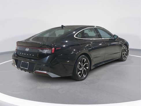 Certified 2024 Hyundai Sonata SEL image 5