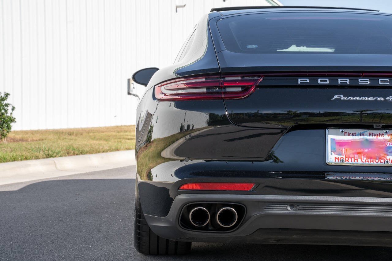 Used 2018 Porsche Panamera 4S AWD/4WD image 26