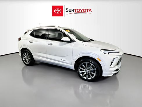 Used 2026 Buick Encore GX Avenir w/ Avenir Technology Package AWD/4WD image 1