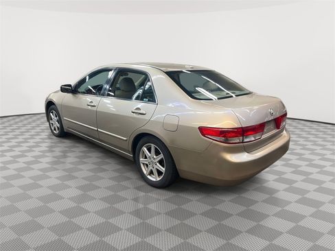Used 2004 Honda Accord EX image 5