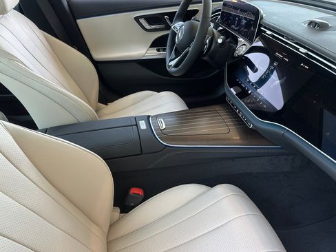Used 2025 Mercedes-Benz E 350 E 350 image 15