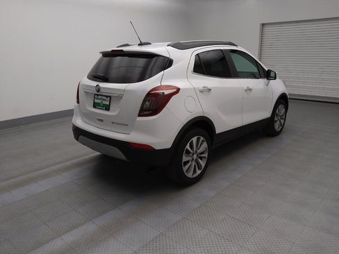 Used 2020 Buick Encore Preferred image 9