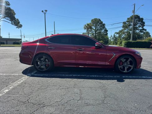 Used 2020 Genesis G70 3.3T w/ Sport Package RWD image 5