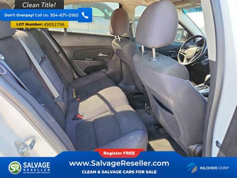 Used 2013 Chevrolet Cruze LT image 13
