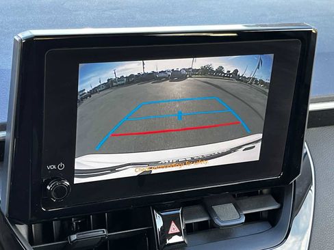 Used 2023 Toyota Corolla LE image 26