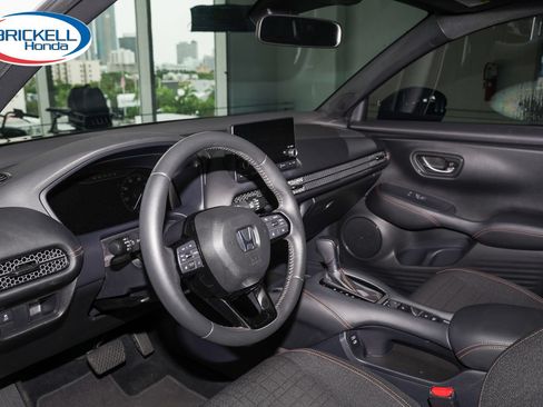Used 2024 Honda HR-V Sport image 14