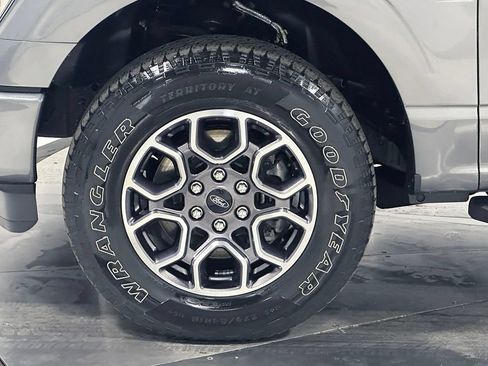 Used 2021 Ford F150 XL w/ STX Appearance Package AWD/4WD image 17
