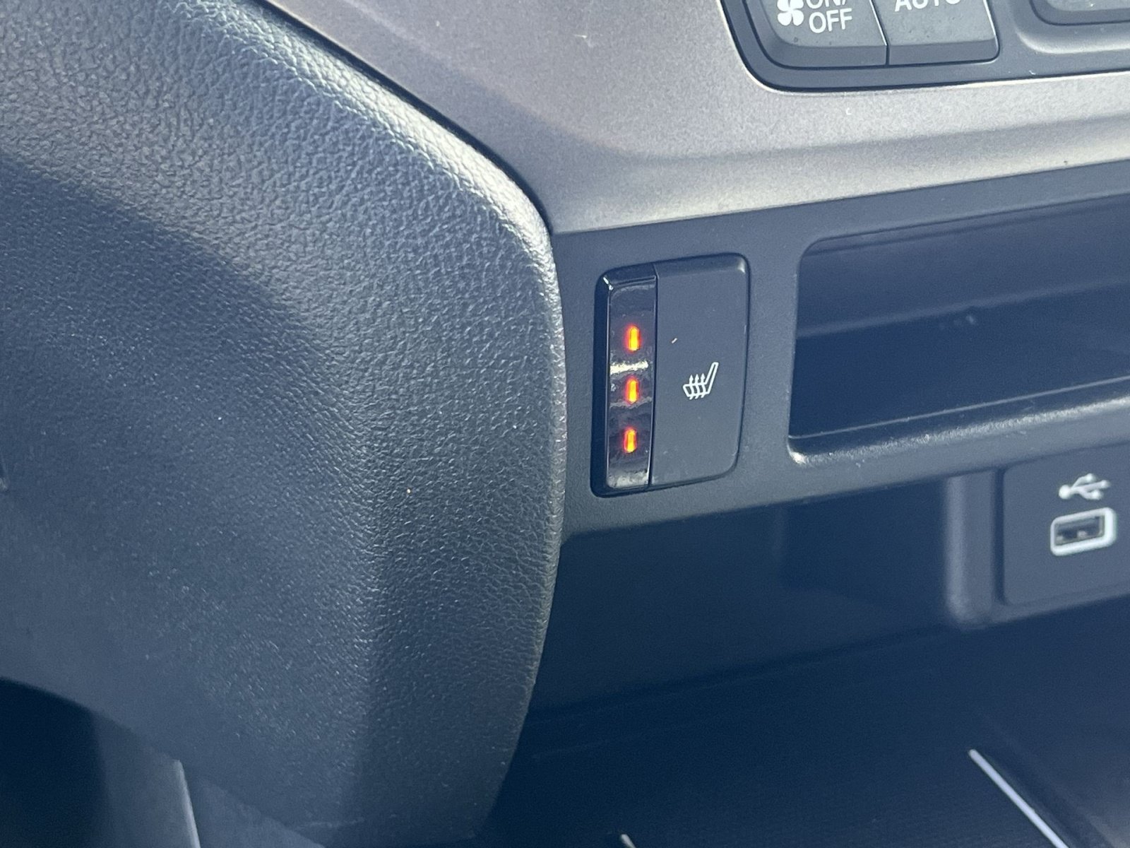 Used 2024 Honda Passport EX-L image 41