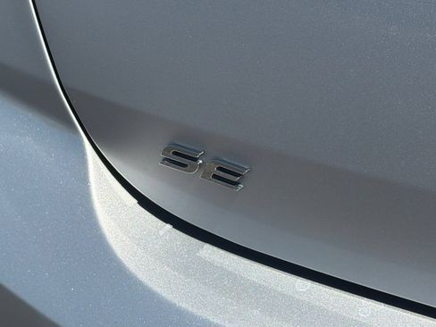 Used 2019 Hyundai Elantra SE w/ Cargo Package FWD image 40