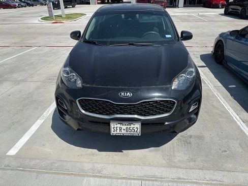 Used 2021 Kia Sportage LX AWD/4WD image 3