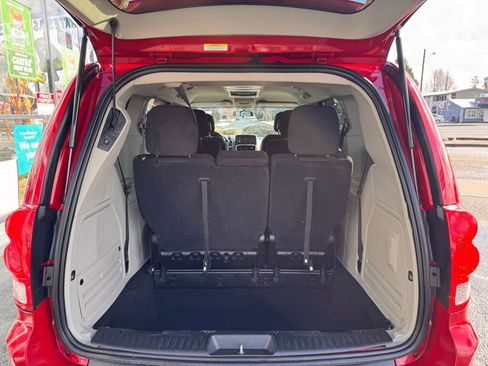 Used 2012 Dodge Grand Caravan Crew w/ Crew Value Pkg image 9