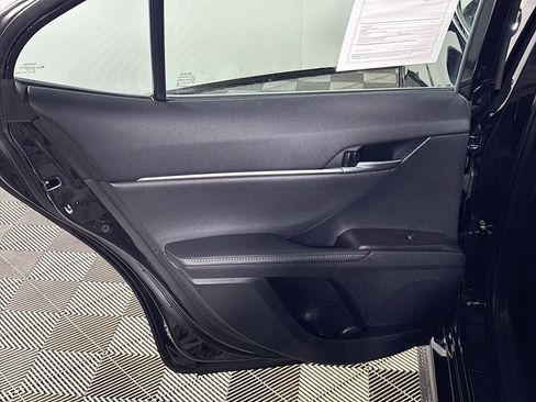Used 2024 Toyota Camry XSE image 18