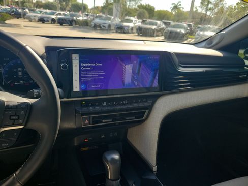 Certified 2025 Toyota Camry XLE w/ Premium Plus Package FWD image 18