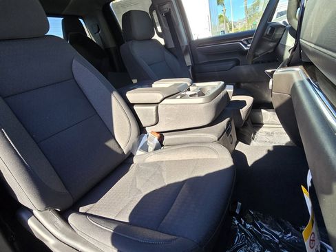 Used 2025 Chevrolet Silverado 1500 LT w/ Safety Package RWD image 13