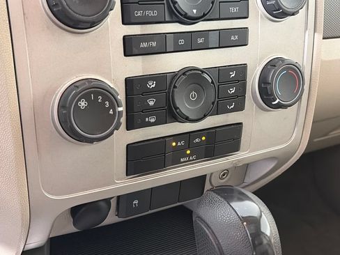 Used 2008 Ford Escape XLT AWD/4WD image 19